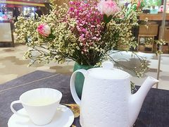 -燕庭·纯燕窝·甜品下午茶(南京西路店)