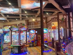 -卡通尼乐园(重庆南坪协信星光店)