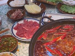 -鸿姐老火锅(花园路店)