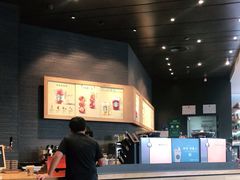 -星巴克(昆明金鹰天地店)