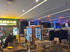 -逃脱反斗城沉浸剧情密室(阳光新业中心店)