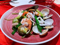 混合海鲜芦竹笋沙拉-BROWNSTONE布朗石西班牙餐厅(富城店)