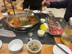 -金鼎雪山牦牛杂火锅(理县总店)