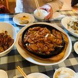三里屯的隐藏家常菜馆，知道的都是回头客，一半儿是老外