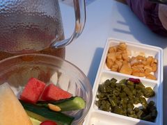 -荷塘秋月·本帮江浙菜(国权路店)