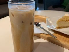 黑糖燕麦冰拿铁-sugarman espresso素饮糖人高新咖啡工厂