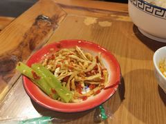 -矮子粉店1985·长沙米粉(湘春路店)