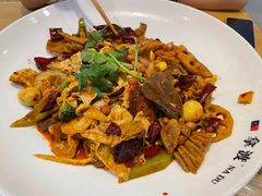 -拿渡·水煮鱼麻辣香锅(王府井奥莱·香江小镇店)