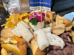 -一朵菌·野生菌探索家火锅(南亚店)