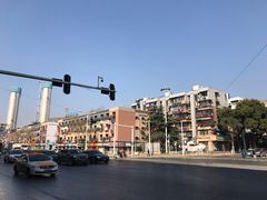 -汉阳火车站(地铁站)