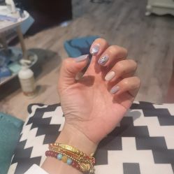 -Beauty nail伊佳靓丽美甲美睫