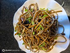 -俏巴妹烤鱼香锅(奥体店)