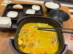 -阿香米线(大唐西市大润发店)
