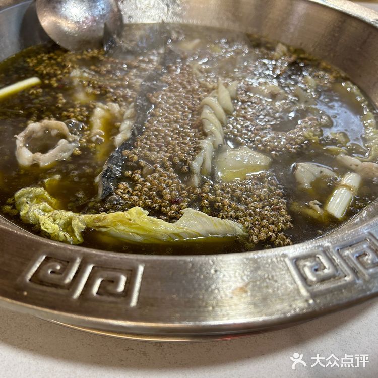 第一次吃这么麻的火锅[调皮]