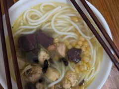 -文山荷鲜居(翠湖店)