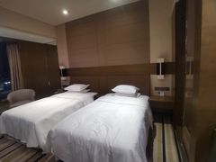 -扬州绿地铂骊酒店