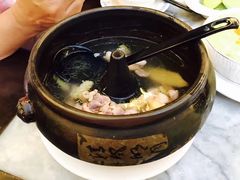 -蔼若春.传承三十年云南菜(金碧公园店)