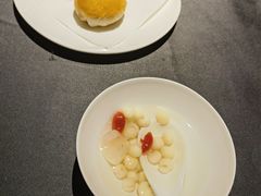 黄鱼鲞鲜肉月饼-黄鱼馆Jhouse(外滩店)