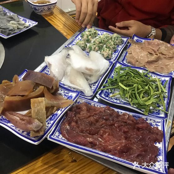 牛毛肚821老火锅
