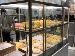 面包甜点陈列柜-奈雪的茶(市百一店)