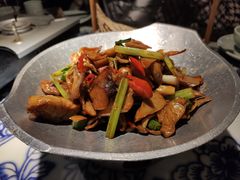 -卢大鲜鱼头捞饭(美利广场店)