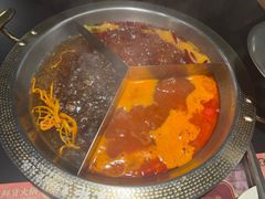 -廖掌柜·重庆鲜货火锅(上海首店)