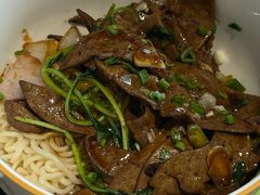 -玖鲜小笼(中山广场店)