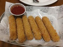 芝士乳酪薯条-Tube station站点比萨(王府井百货店)