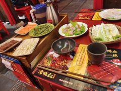 -谭鸭血老火锅(漳州路店)