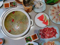 -四点金粥底火锅(沂州里店)