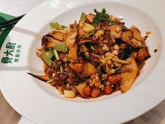-费大厨辣椒炒肉(黄兴中心广场店)