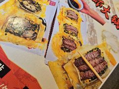 -东来菜馆•手抓海鲜家常菜•海鲜锅贴(鸽子窝店)
