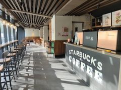 -星巴克(西藏路店)