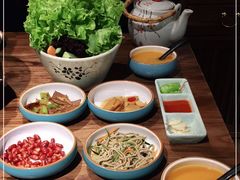 -明洞阿姨·韩式酱蟹烤肉·创意料理(三元桥店)