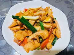 油焖皎白-75幢私房菜馆