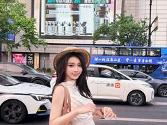 -上海来福士广场
