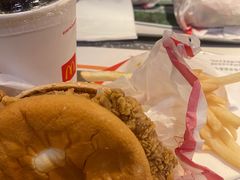 -麦当劳(南磨房店)