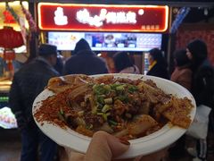 -鸿通城购物中心