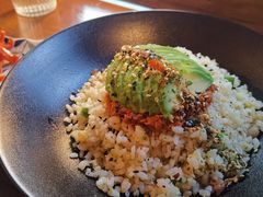 牛油果拌饭-小食院简餐厅