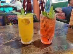 草莓鲜果苏打-Famous肥猫墨西哥音乐餐吧(五棵松华熙LIVE店)