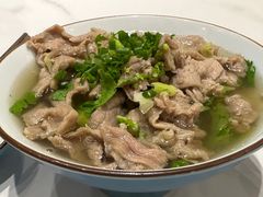 -犇逸·乐山跷脚牛肉·四川现炒(览海店)