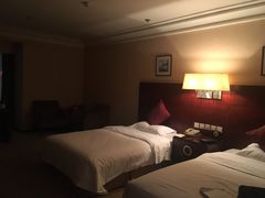 -扬子岛酒店(重庆洪崖洞解放碑店)