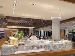 -亚特兰蒂斯-番红花海鲜自助餐厅·鲜活海鲜·小火锅