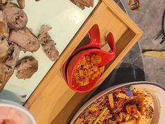 -有红鸡毛店·川菜(建设路店)