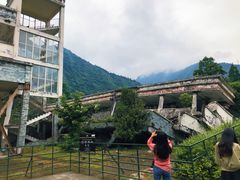 -四川汶川特大地震漩口中学遗址