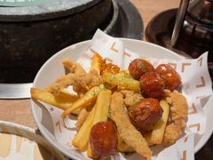 -蘑界·野生菌火锅(深业上城店)