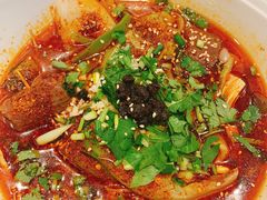 -成都你六姐·牛肉冒菜(城市集市合生汇店)