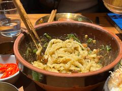 -SHAN山(前滩太古里店)