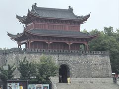 -巴陵广场
