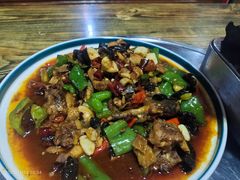 -每食每刻·皖北新民地锅鸡